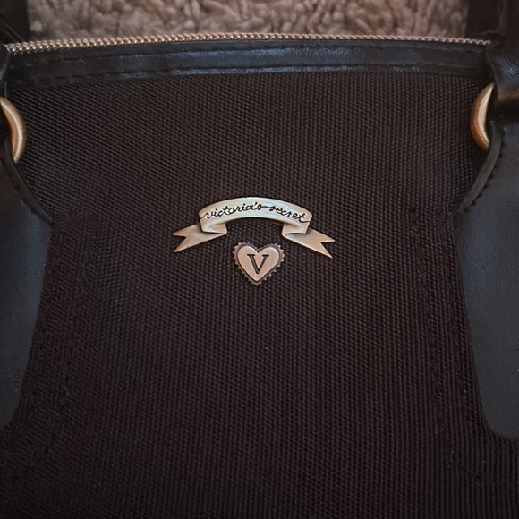 victorias secrets hand bag - Picture 2 of 4